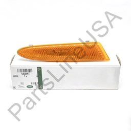 Show details for Genuine Jaguar XJR XJ8 2004-07 Bumper Right Front Side Marker Lamp C2C2051 Picture of Genuine Jaguar XJR XJ8 2004-07 Bumper Right Front Side Marker Lamp C2C2051